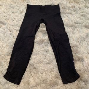Lululemon cropped leggings